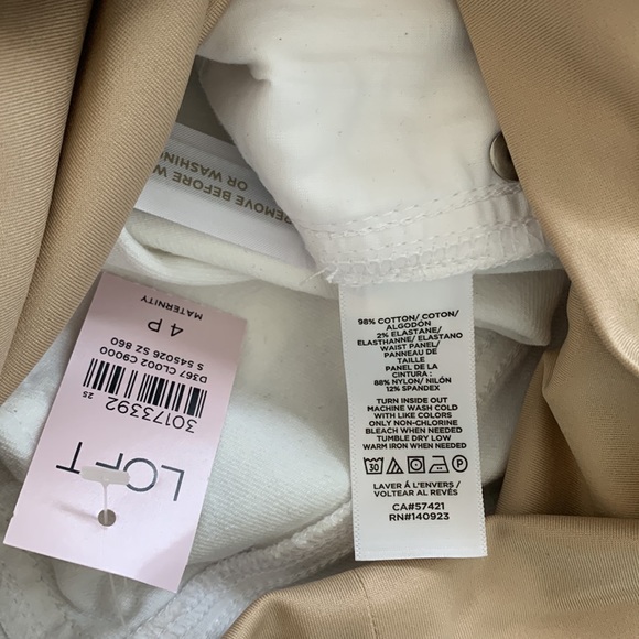 LOFT Petites The Maternity Skinny Jean Crop - Picture 13 of 13